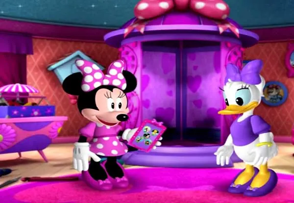 Minnie's Fabulous Fashion Turnstyler